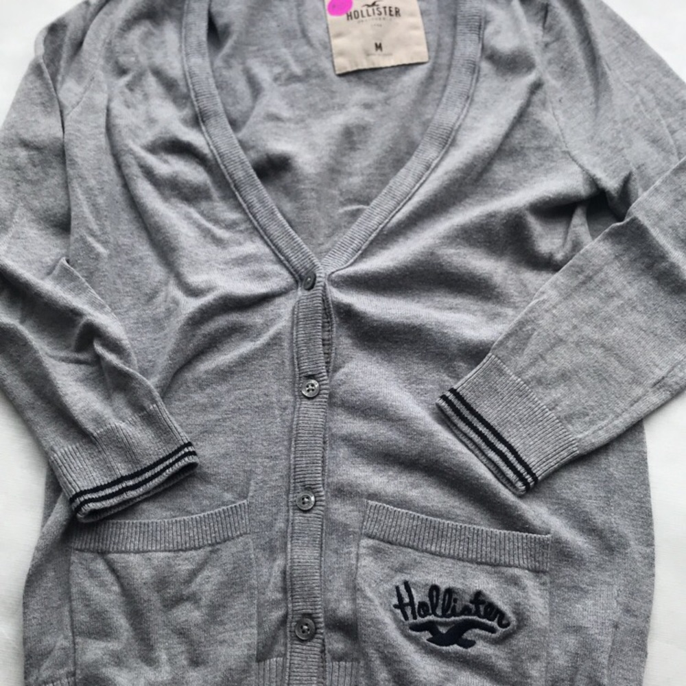 Hollister cardigan